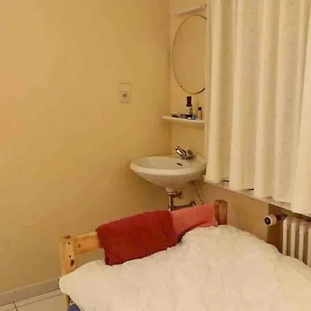 2 Bedrooms At Heist 200 M Away From The Beach With Balcony And Wifi Knokke-Heist